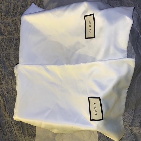 Women’s Rython Gucci logo leather sneaker - Picture 10 of 11